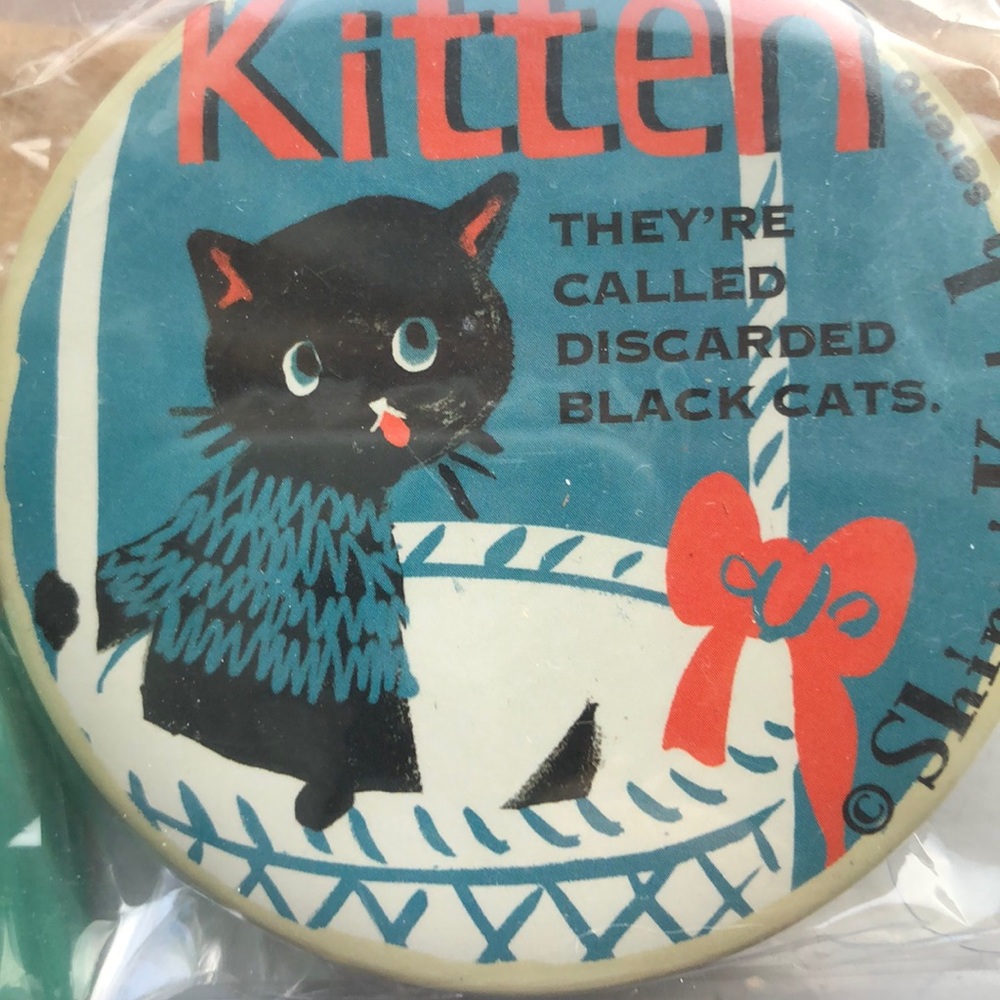 Black Kitten compact mirror new Epcot Disney Japan